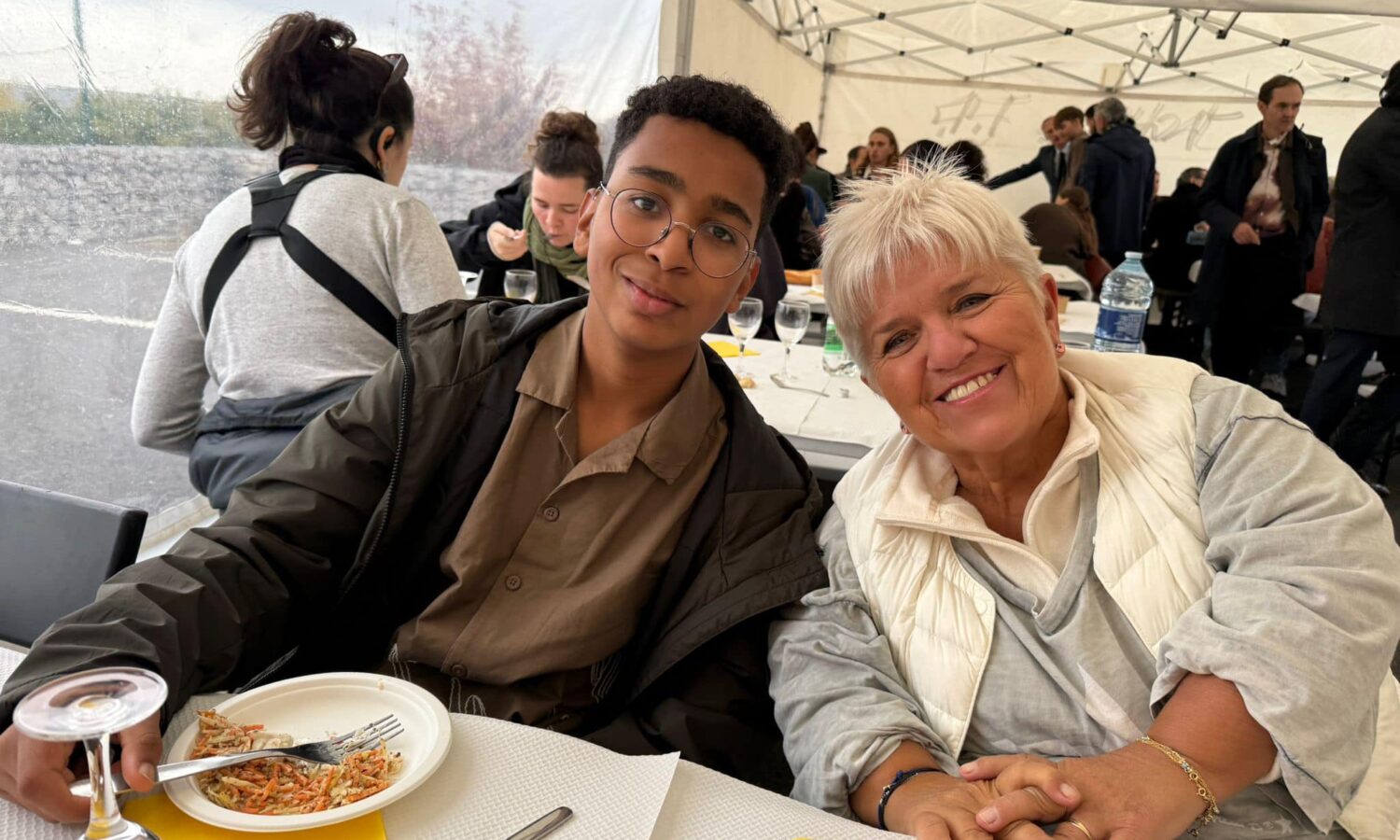 558366960_1237965128374854_2312013921747378284_n 558366960_1237965128374854_2312013921747378284_n